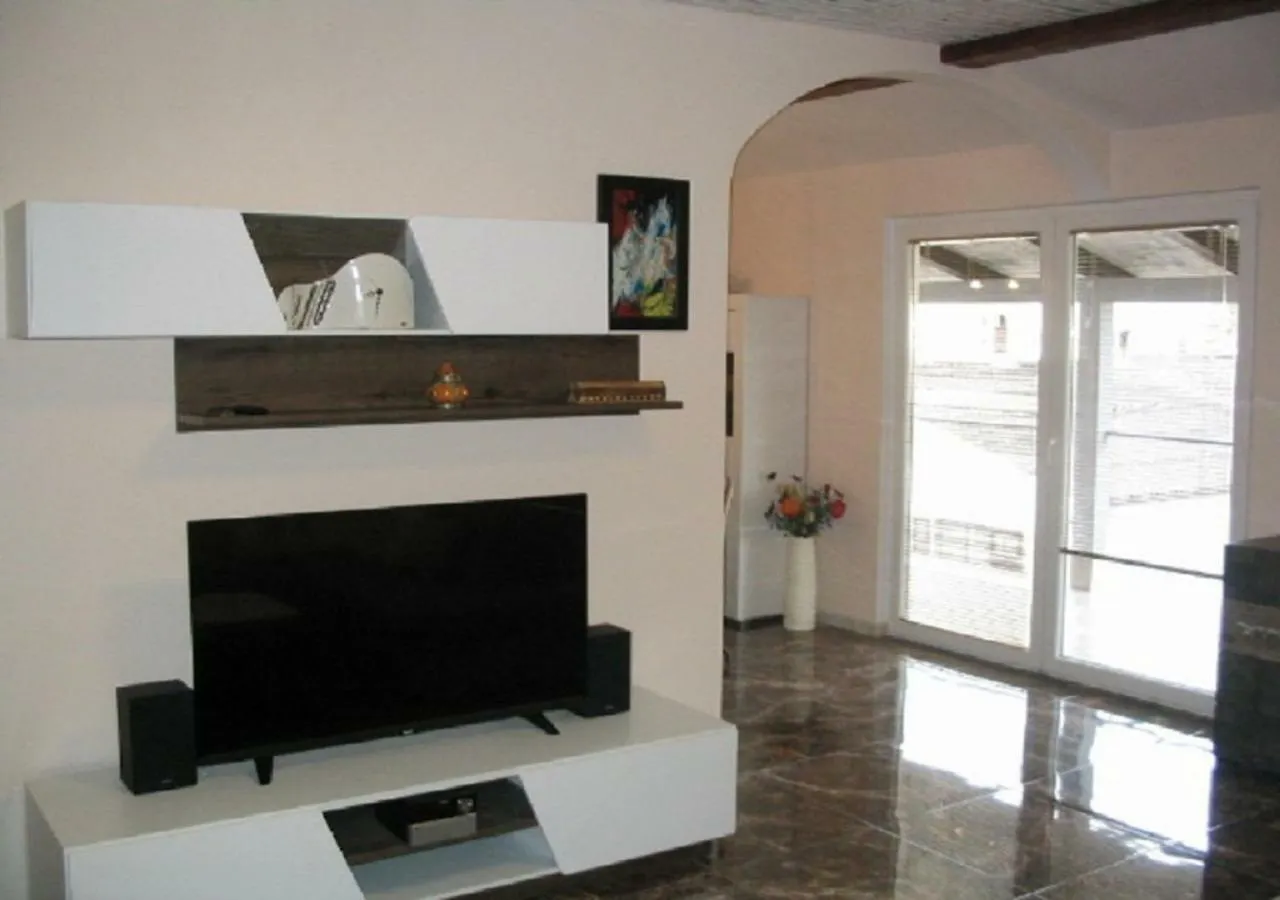 Amfora With Sea View Apartment Fazana